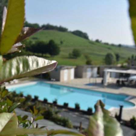 Aura Loving Home Con 4 Posti Letto, Cucina Completa, Terrazzo Ed Un Grande Parco Verde Serravalle d'Asti Extérieur photo