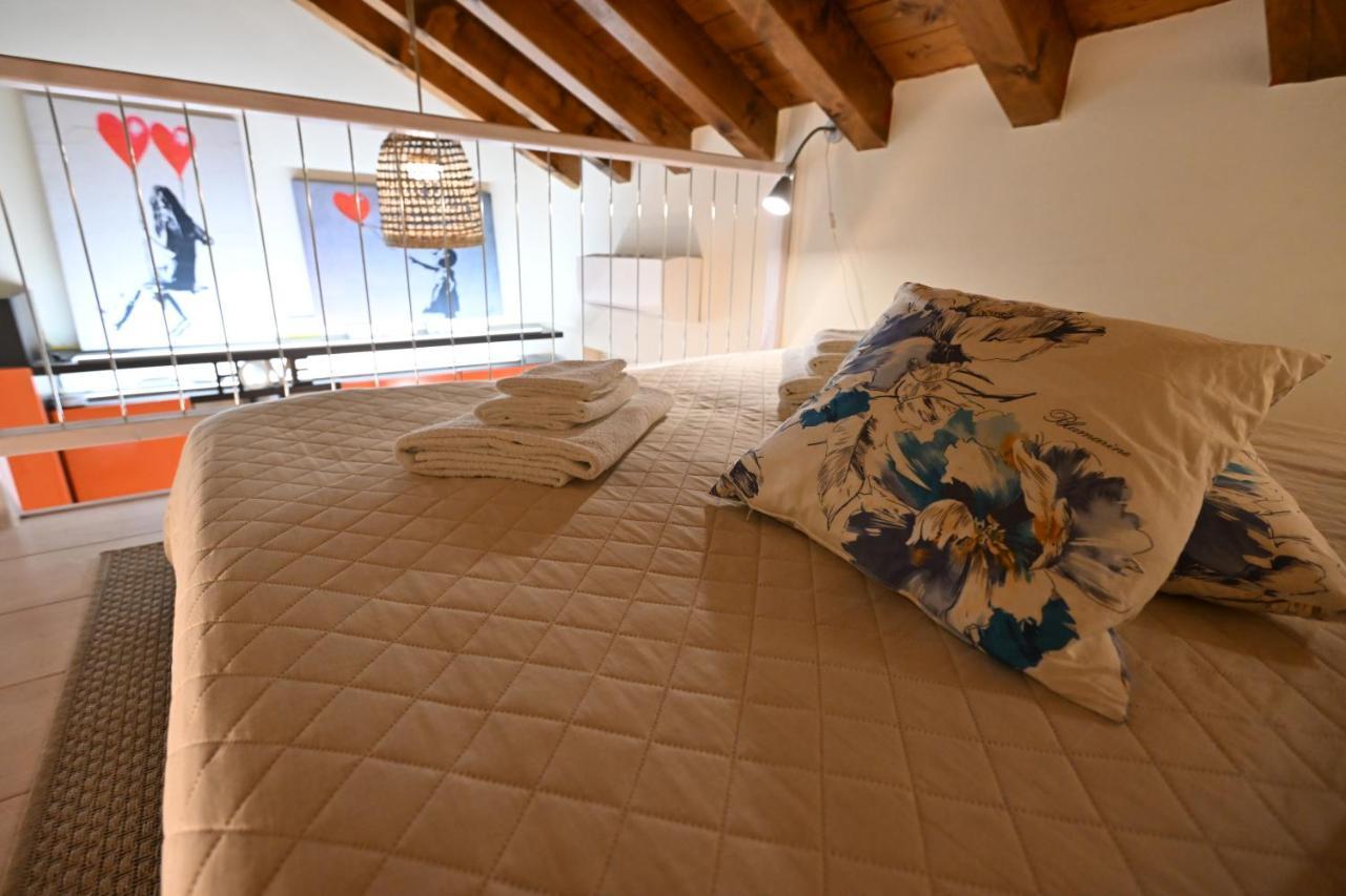 Aura Loving Home Con 4 Posti Letto, Cucina Completa, Terrazzo Ed Un Grande Parco Verde Serravalle d'Asti Extérieur photo