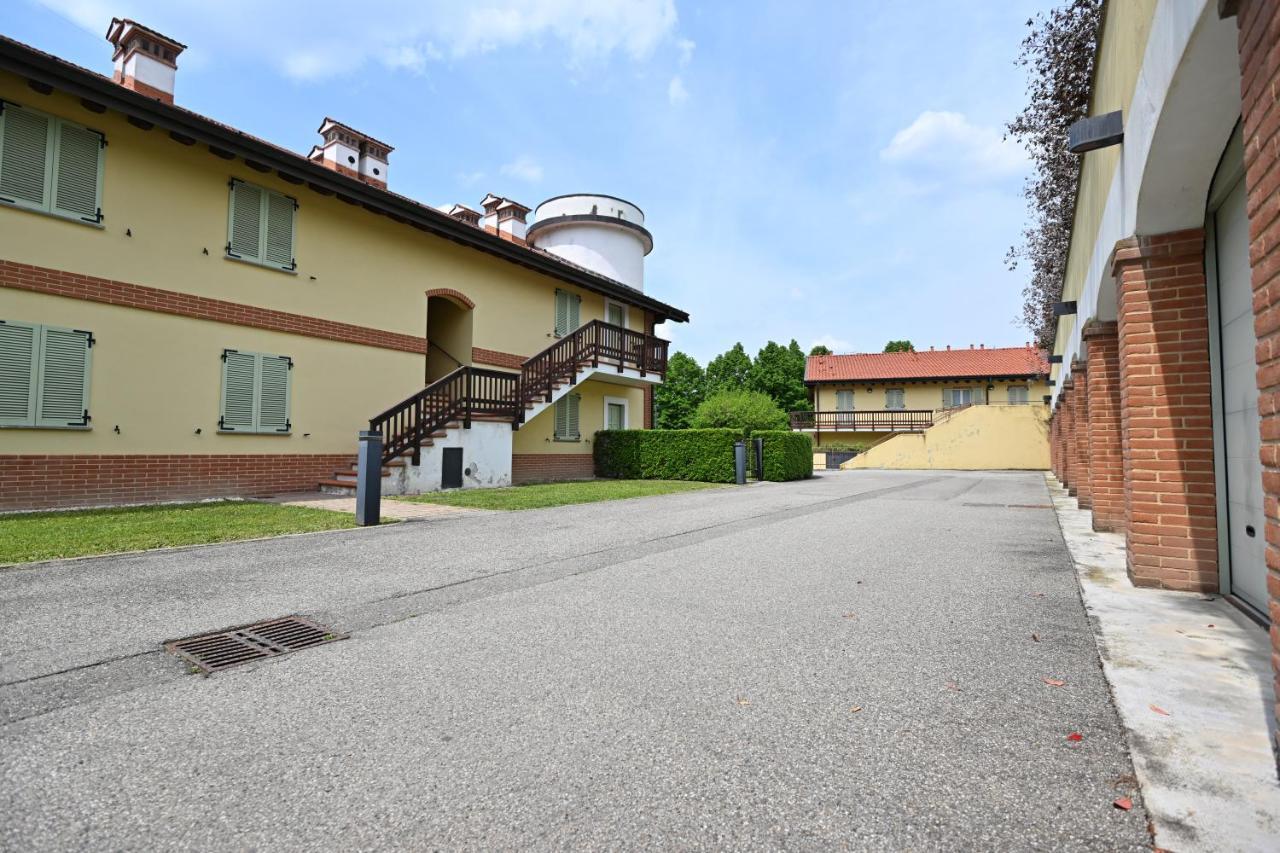 Aura Loving Home Con 4 Posti Letto, Cucina Completa, Terrazzo Ed Un Grande Parco Verde Serravalle d'Asti Extérieur photo